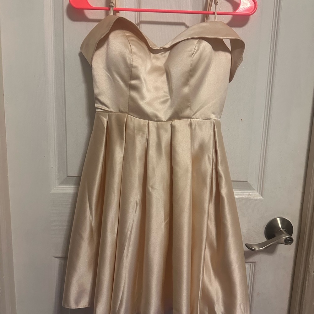 ✨ Champagne Satin Mini Dress – Corset Back